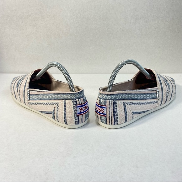 BOBS from Skechers Memory Foam Aztec Slip On Casual Shoe 34161; Women’s Size 9.5 - Picture 9 of 13